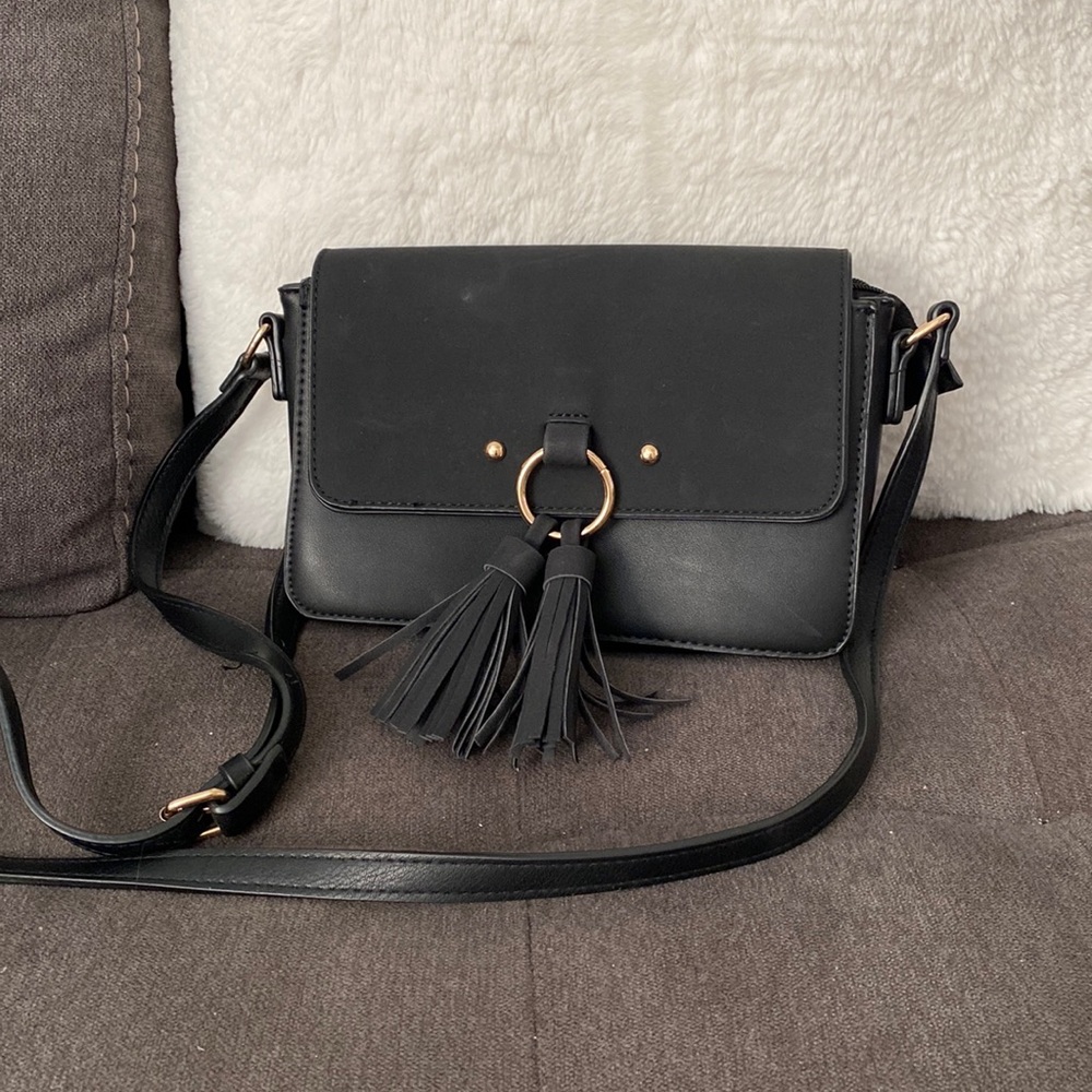 Crossbody purse